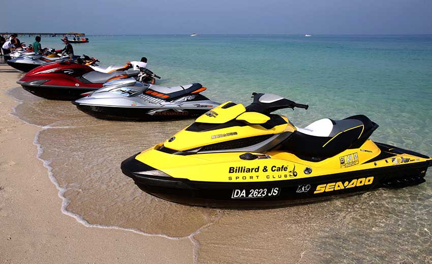 تفریحات آبی در جزایر قشم و کیش بهخاطر شرایط بحرانی ممنوع شد