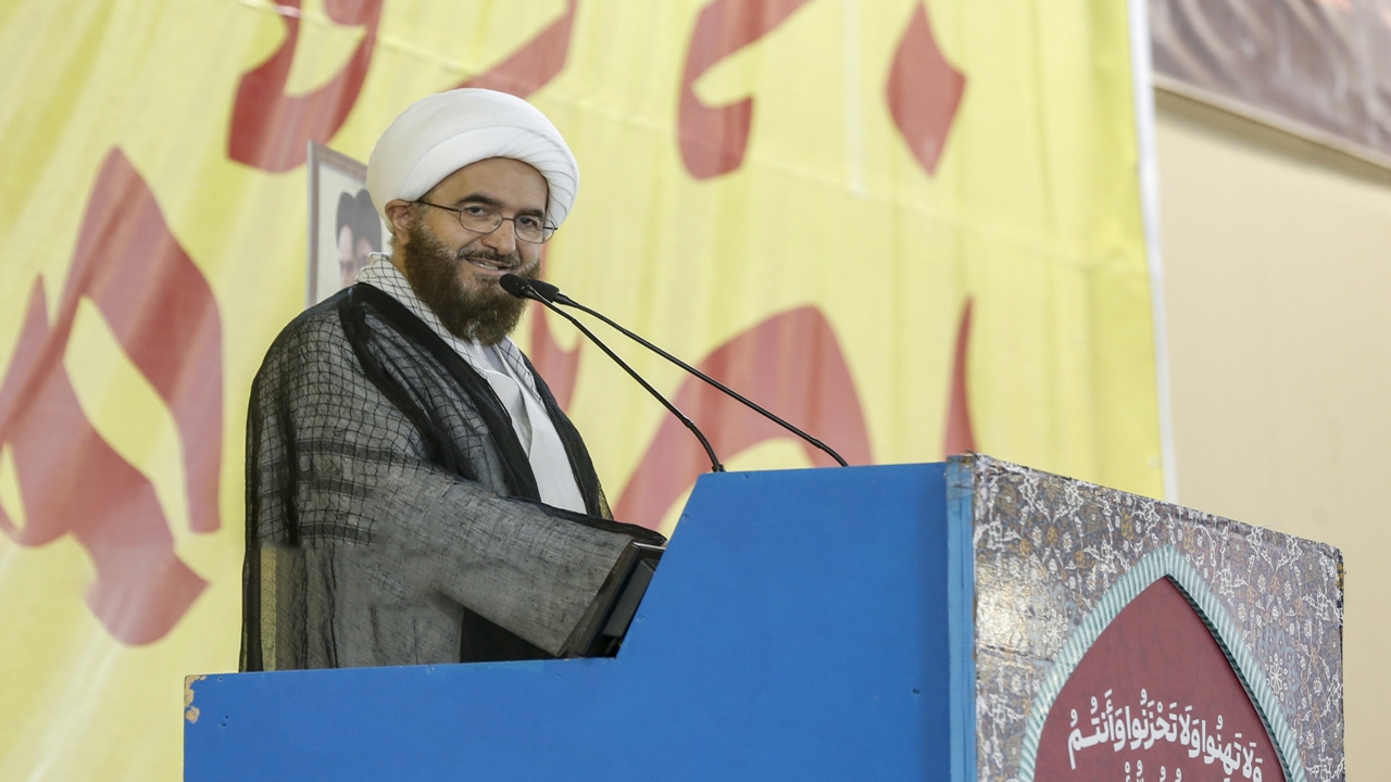 راز افزایش طلاق در کلام خطیب جمعه: نفوذ «ویروس خطرناک بیعفتی»