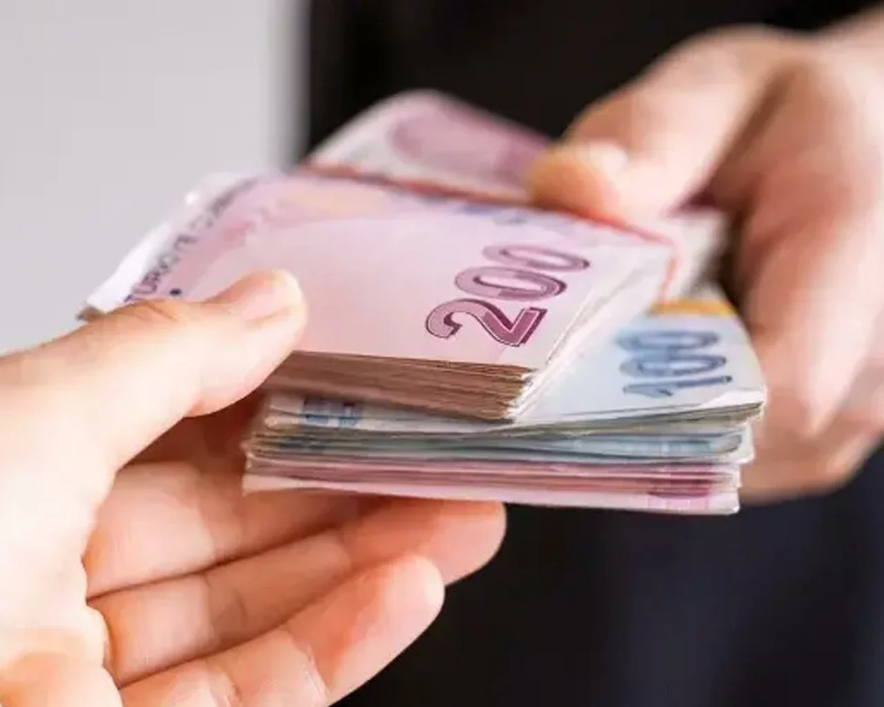 حقوق ترکیه ۸ برابر ایران