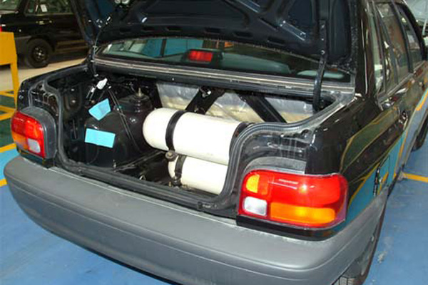 موج جدید دوگانهسوز کردن خودروها؛ آیا طرح رایگان دولت معادلات بنزین را تغییر میدهد؟