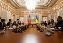 زلنسکی هشدار داد: توافق صلح ممکن است هرگز امضا نشود