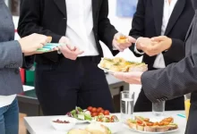 سرو میوه و شیرینی