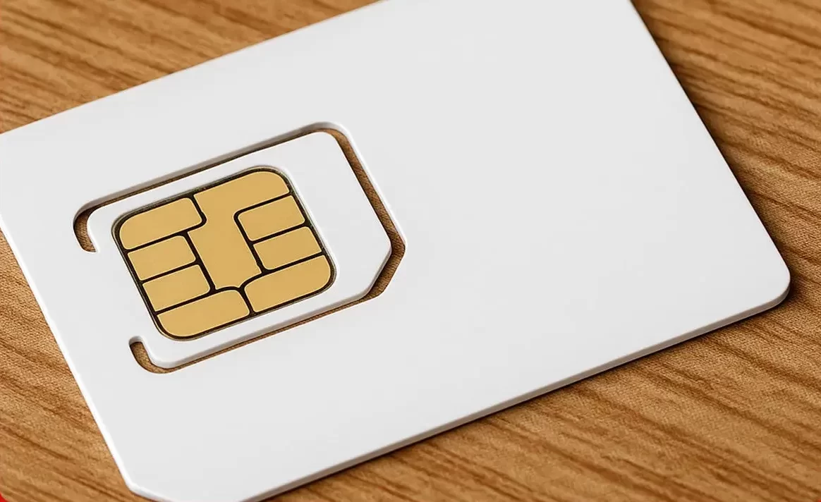 بالاخره چه کسی مسئول سیمکارت سفید است؟ وزارت ارتباطات یا مرکز ملی؟