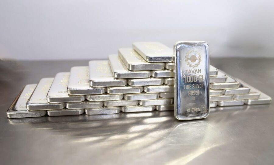 رونمایی از صندوقهای نقره: بورس کالا به دنیای جدیدی از سرمایهگذاری وارد میشود
