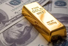 نوسانات قیمت دلار و طلا: تحلیل بازار در هفته دوم آذرماه