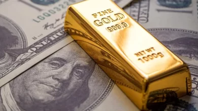 نوسانات قیمت دلار و طلا: تحلیل بازار در هفته دوم آذرماه