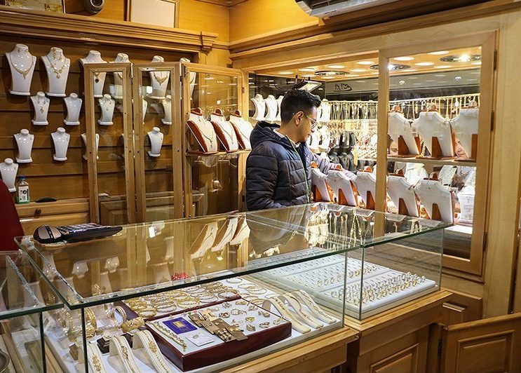 شوک ناگهانی به بازار طلا: طلا فروشان در محاصره حساب‌های بسته