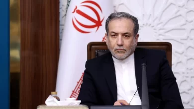 عراقچی خط قرمز را جابه‌جا کرد؛ اقتصاد نباید معطل رفع تحریم بماند