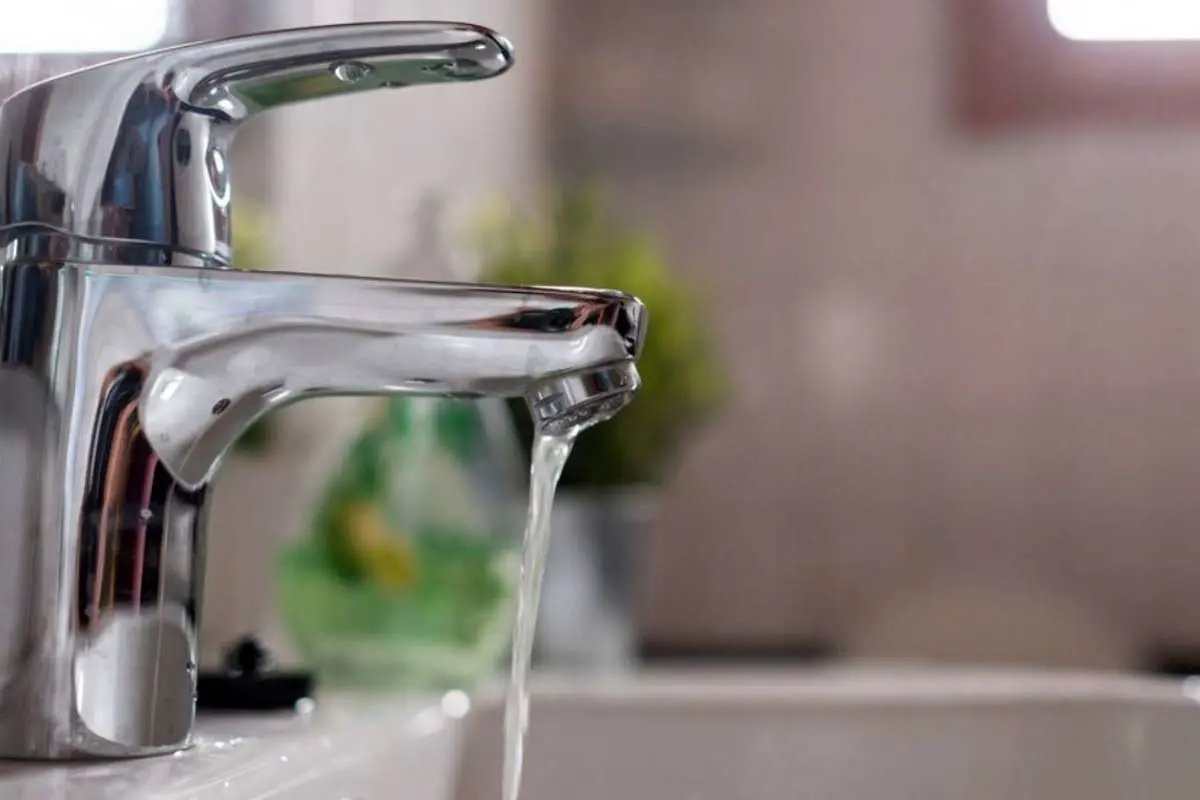 افت فشار آب در تهران: برنامههای مدیریت مصرف ادامه دارد