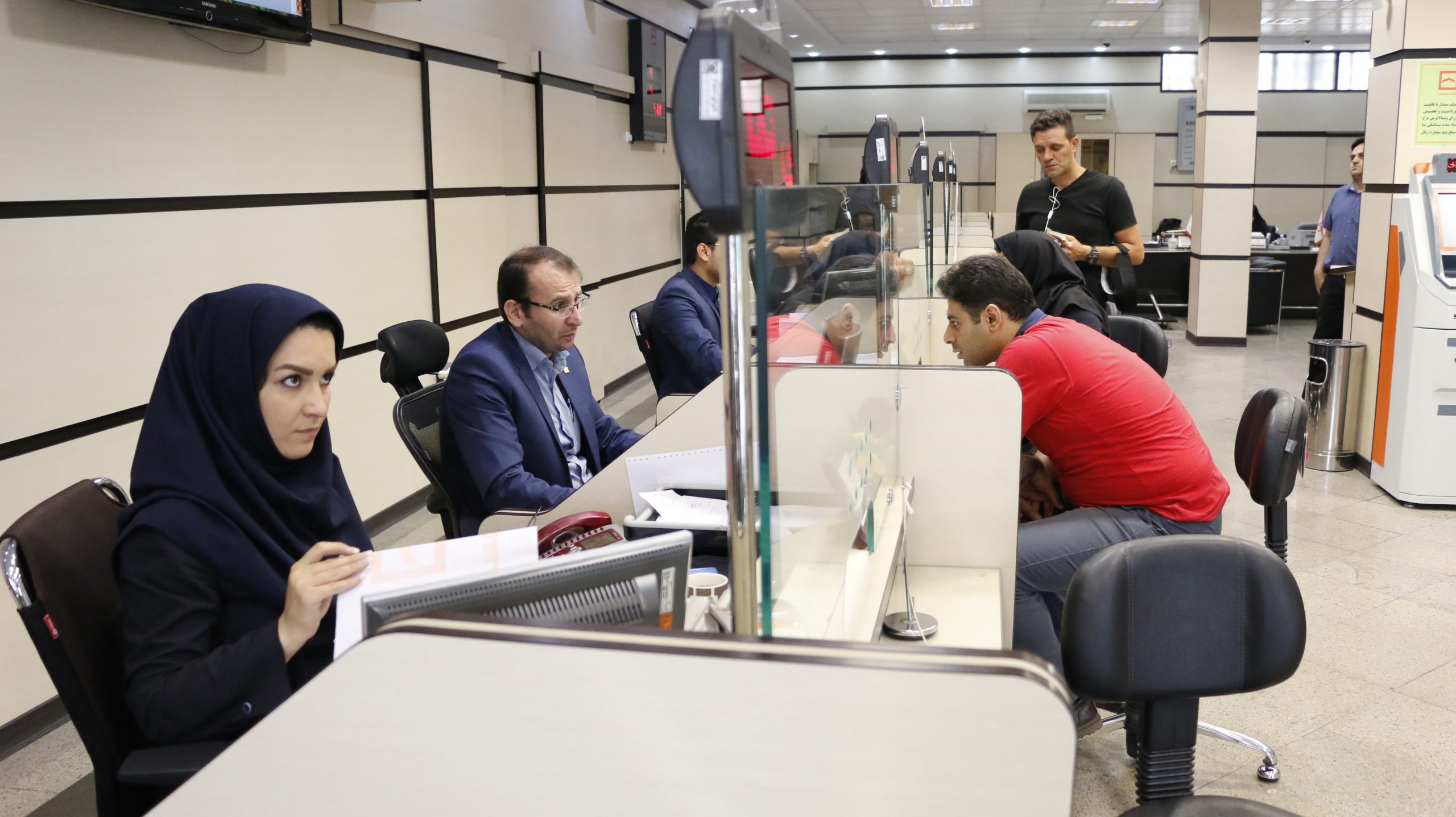 بانک‌ها در تهران