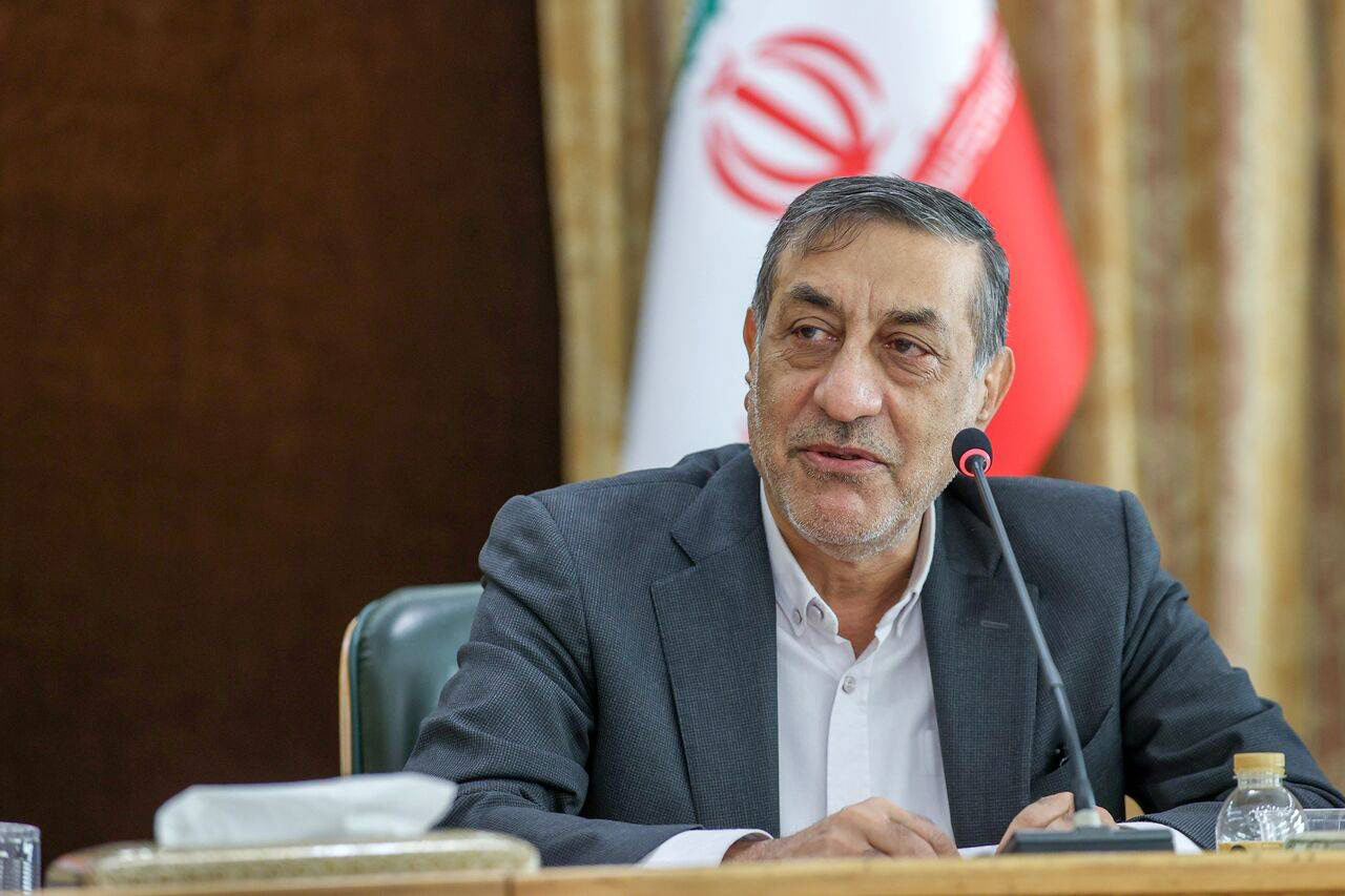 قائم‌پناه: تورم ۴۱ درصدی محصول کسری بودجه و ناترازی بانک‌هاست نه یک دولت خاص