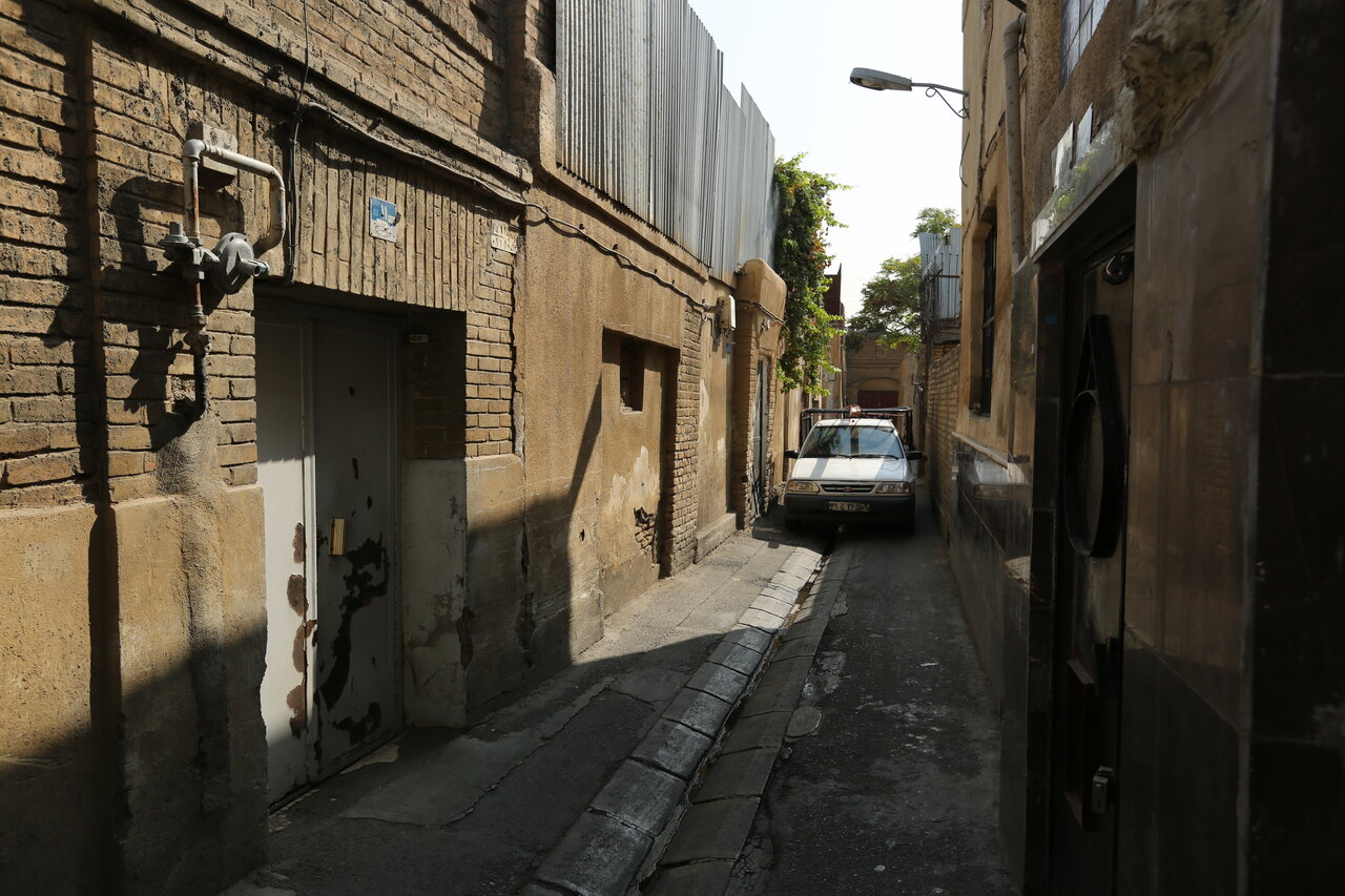 فریز شدن حق مسکن، کارگران را به بدمسکنی در بافت فرسوده سوق داده است