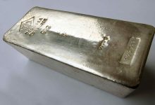 نقره بازار را غافلگیر کرد؛ جهش ۱۷۰درصدی و ایستادن روی لبه ۸۰ دلار