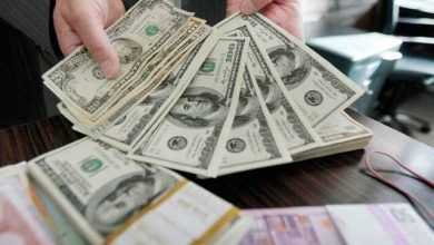 نوسانات دلار