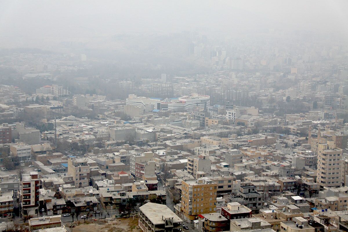 پایداری هوای سرد و آلودگی در تهران به اوج خود می‌رسد