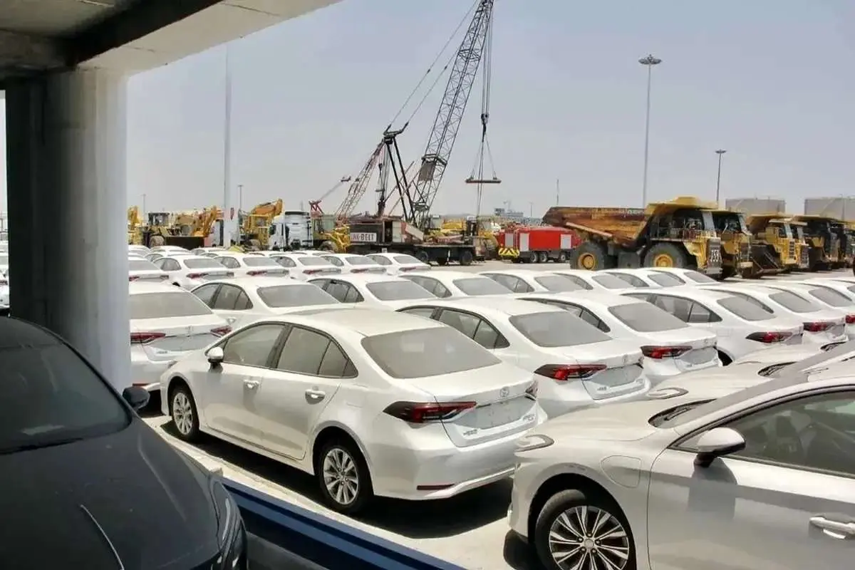 آمار رسمی واردات خودرو ۱۴۰۴: ۳۱ هزار سواری و ۴ هزار کشنده