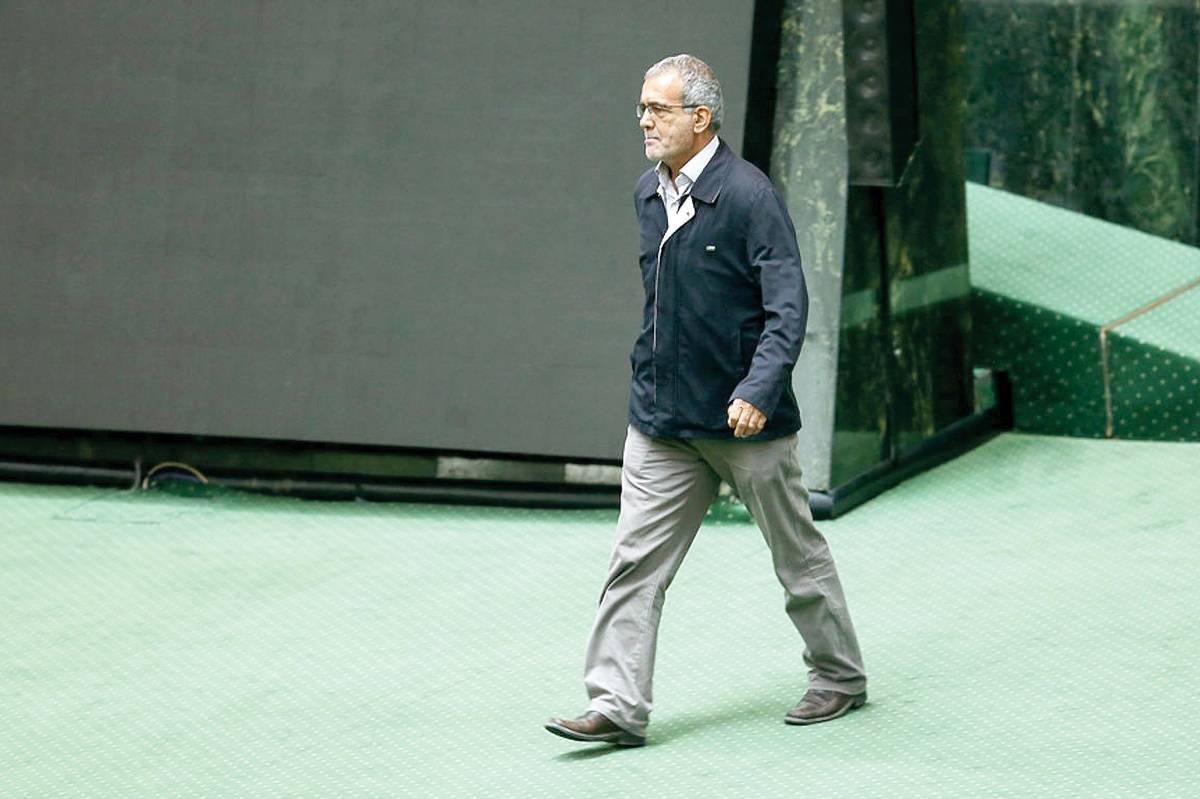 پزشکیان فردا به مجلس می رود