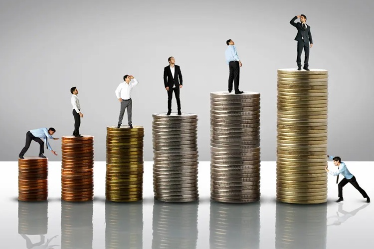 کارمندان دولت