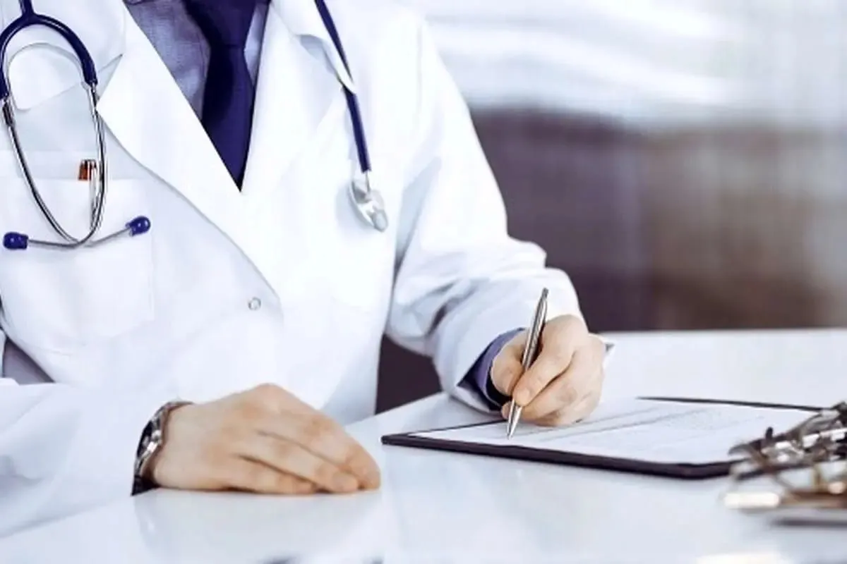 نظام پزشکی: کمبود پزشک نداریم، ظرفیت دانشجو کاهش یابد