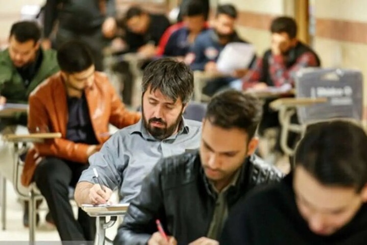 امتحانات پایان ترم