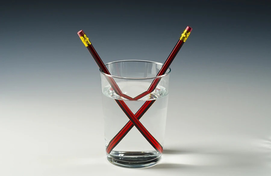 اندازه گیری ضریب شکست نور