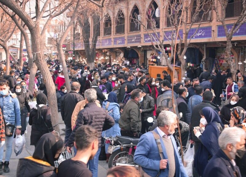 بازار تهران رنگ و بوی شب عید گرفت