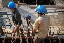 اعتبار بیمه کارگران ساختمانی قطع شد، بار مالی روی دوش کارگر سنگین می‌شود