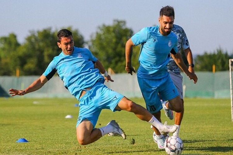 تیم استقلال