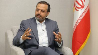 خاندوزی: تک‌نرخی کردن ارز در شرایط تحریمی غیرممکن است