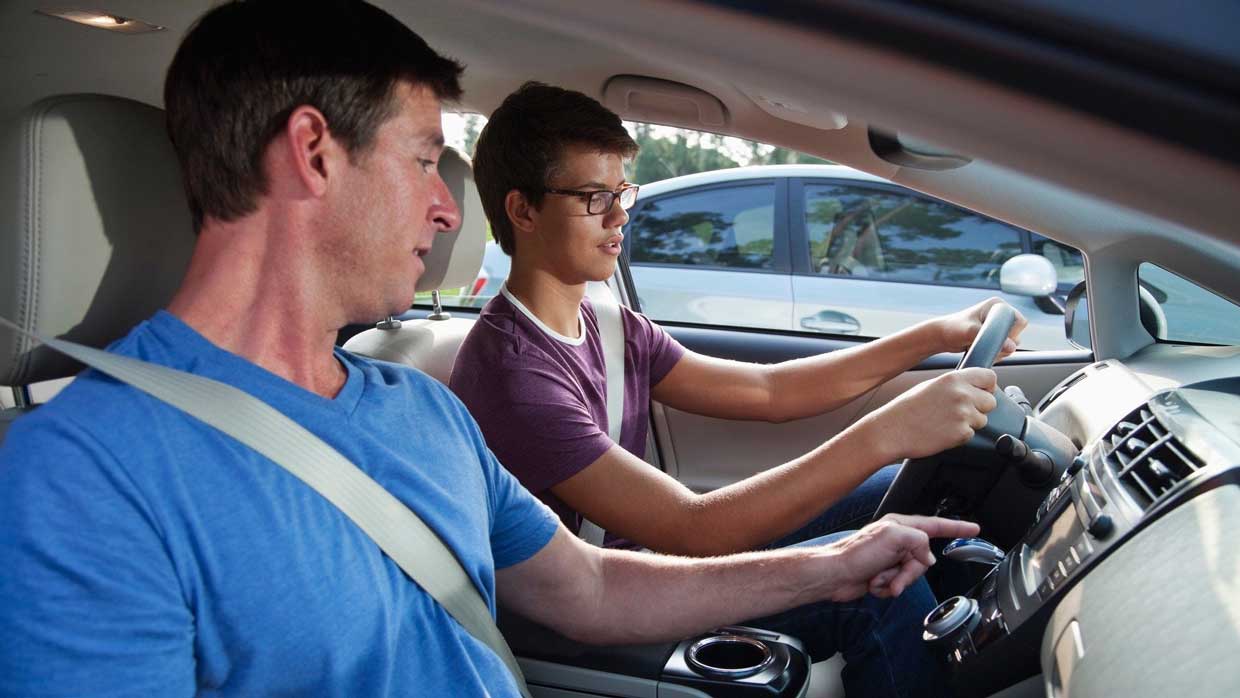 آموزش رانندگی