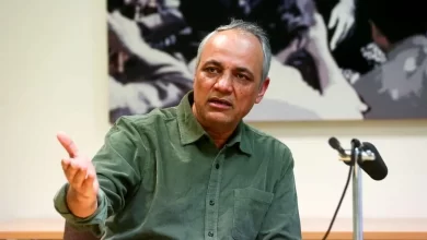 زیدآبادی: هجوم مردم برای خرید شمع و آب معدنی؛ مبارکِ حامیان جنگ!