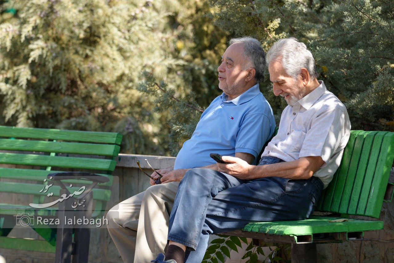 ۵. شمارش معکوس برای واریز عیدی ۱۰ میلیونی بازنشستگان آغاز شد