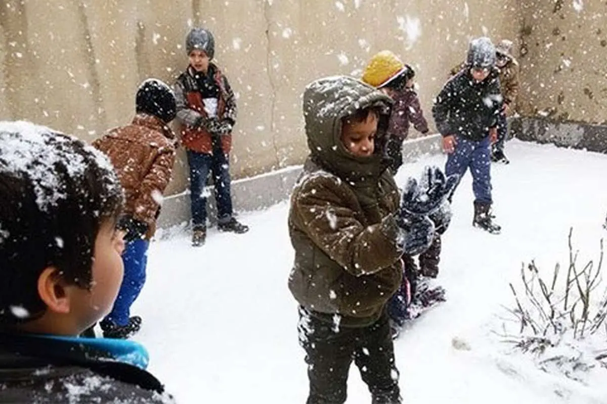 بارش برف مدارس این استان را تعطیل کرد
