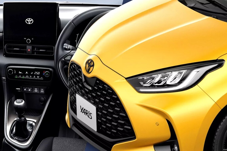 تویوتا یاریس