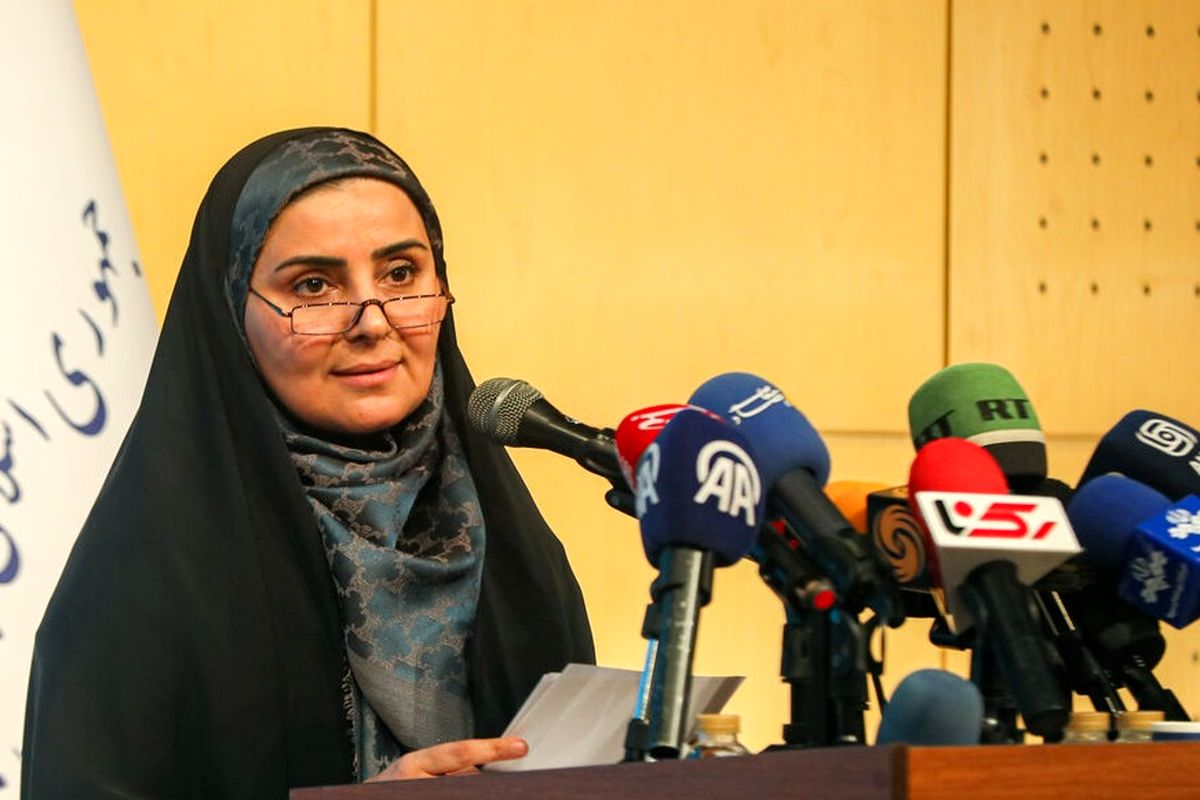 فرزانه صادق