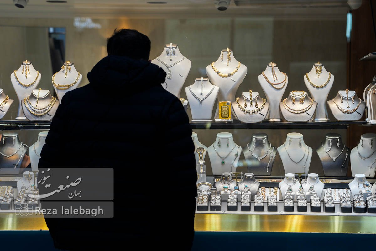 قیمت طلا و سکه