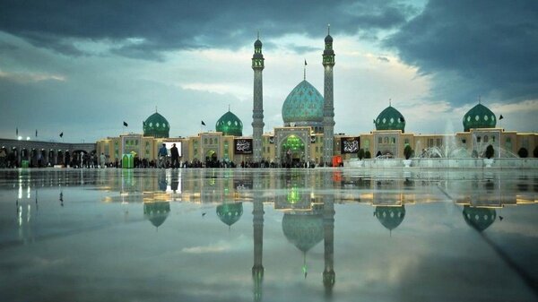مسجد جمکران پذیرای جمعیت میلیونی منتظران ظهور است