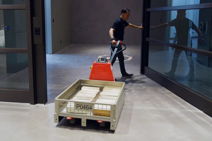 نقره ارزان شد