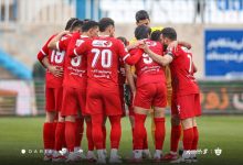 پرسپولیس تیم «ب» تشکیل می‌دهد