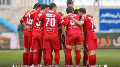 پرسپولیس تیم «ب» تشکیل می‌دهد