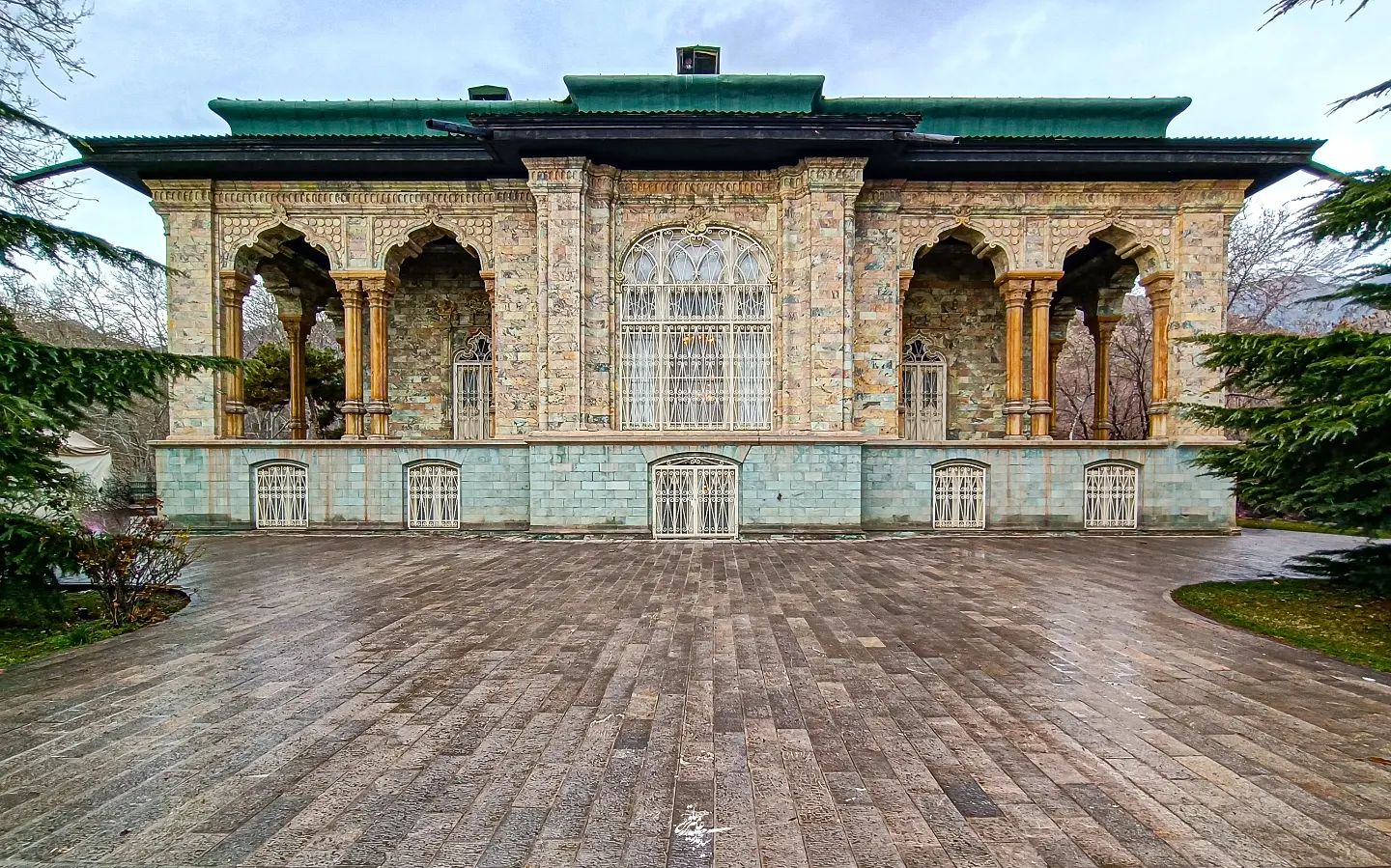 کاخ سعدآباد