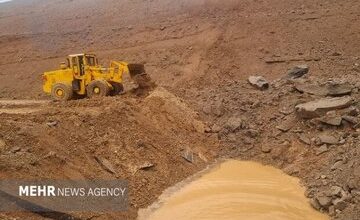 انسداد این آزادراه به دلیل حمله هوایی