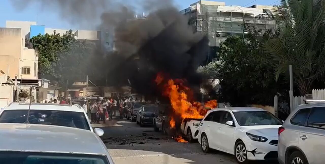 الجزیره : انفجارهای شدید تل آویو را لرزاند؛ خسارات زیادی وارد شده است