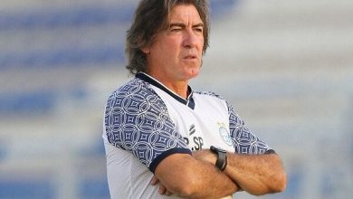 ساپینتو از باشگاه استقلال شکایت کرد