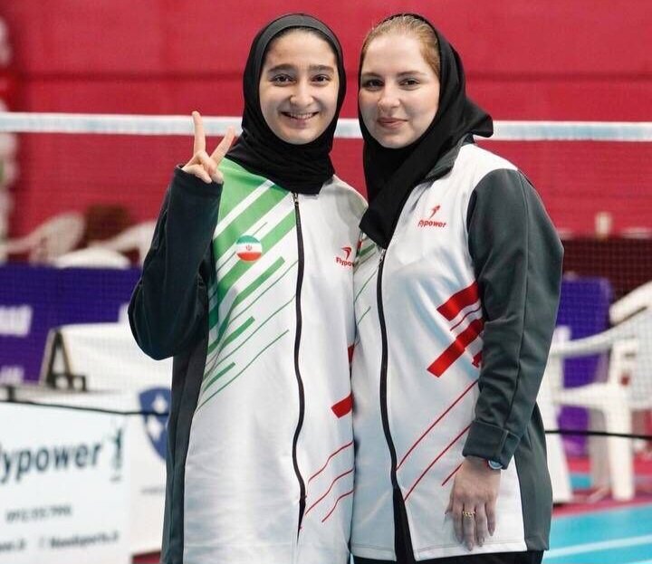 تمرینات دختر بدمینتون‌باز المپیکی زیر نظر تنها عضو ایرانی IOC