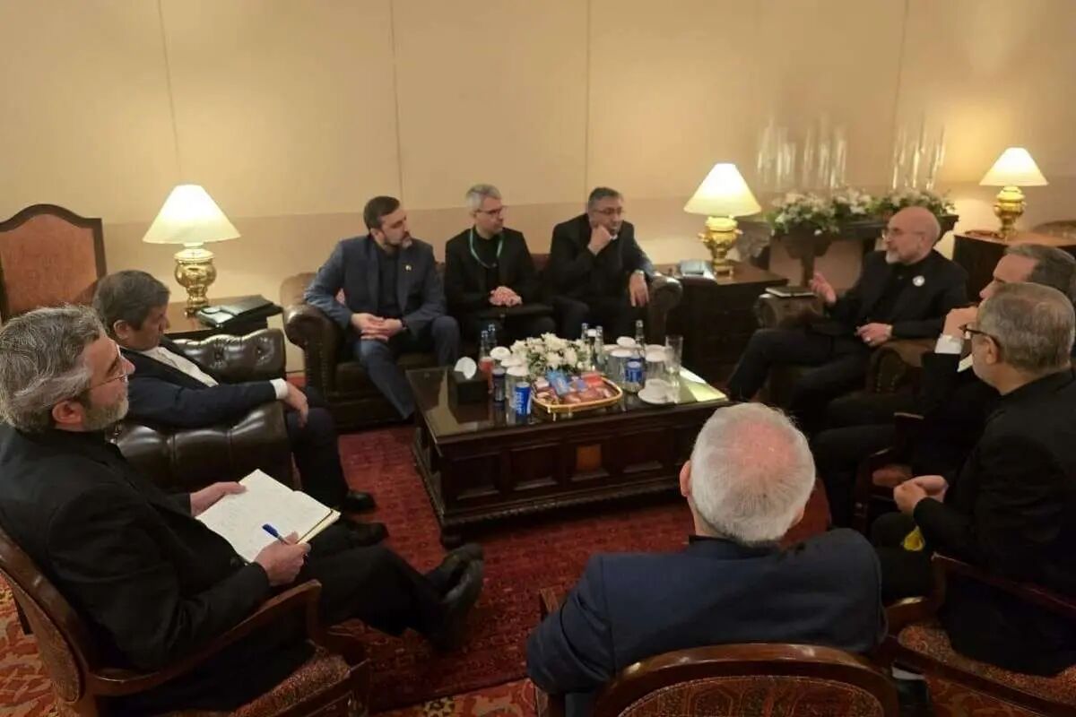 تیم مذاکره کننده