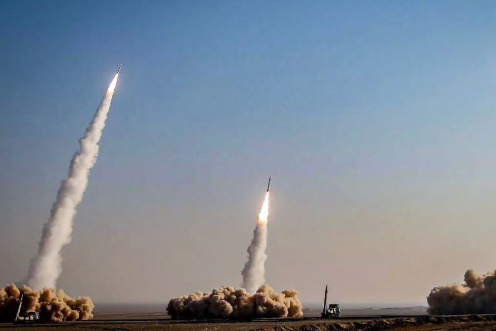 حملات موشکی ایران