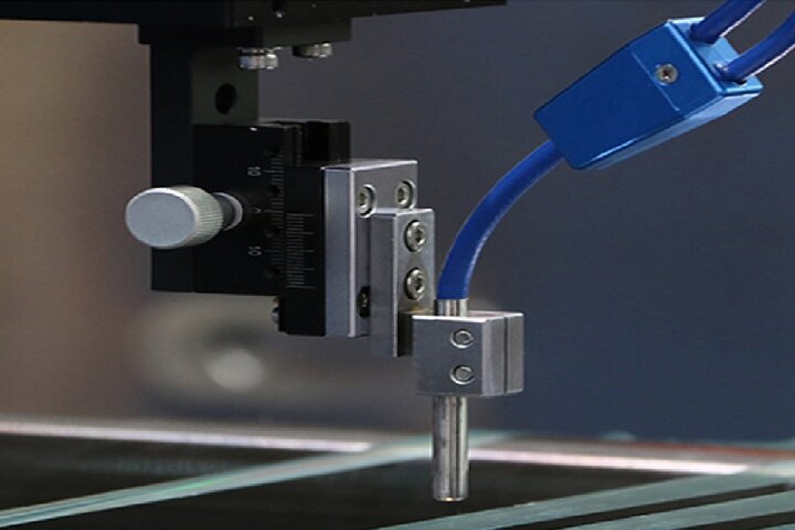 دستگاه ضخامت‌سنج