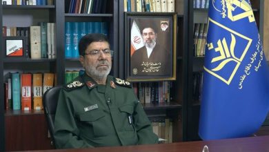 سردار نائینی پاسدار حقیقت و پیشگام روایت‌های ماندگار