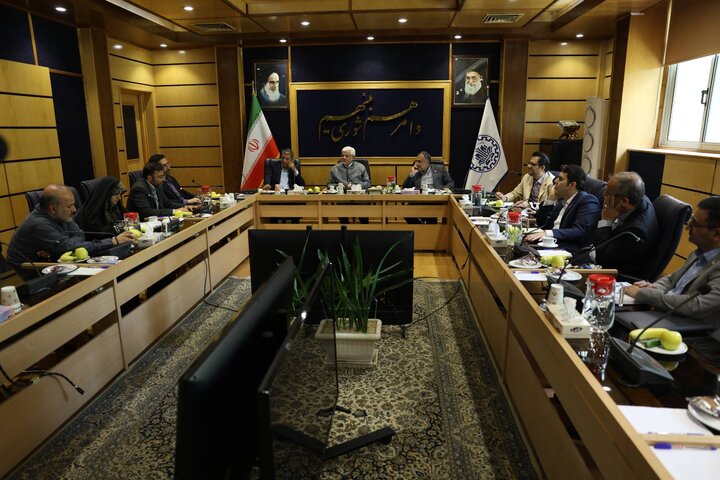 عارف: موقعیت ایران پس از جنگ در منطقه و جهان تغییر می‌کند